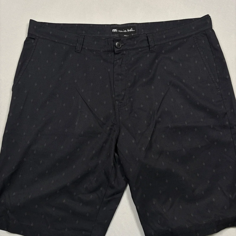 Travis Mathew Shorts Mens 40 Black‎ Geometric Diamond Pattern Golf Performance
